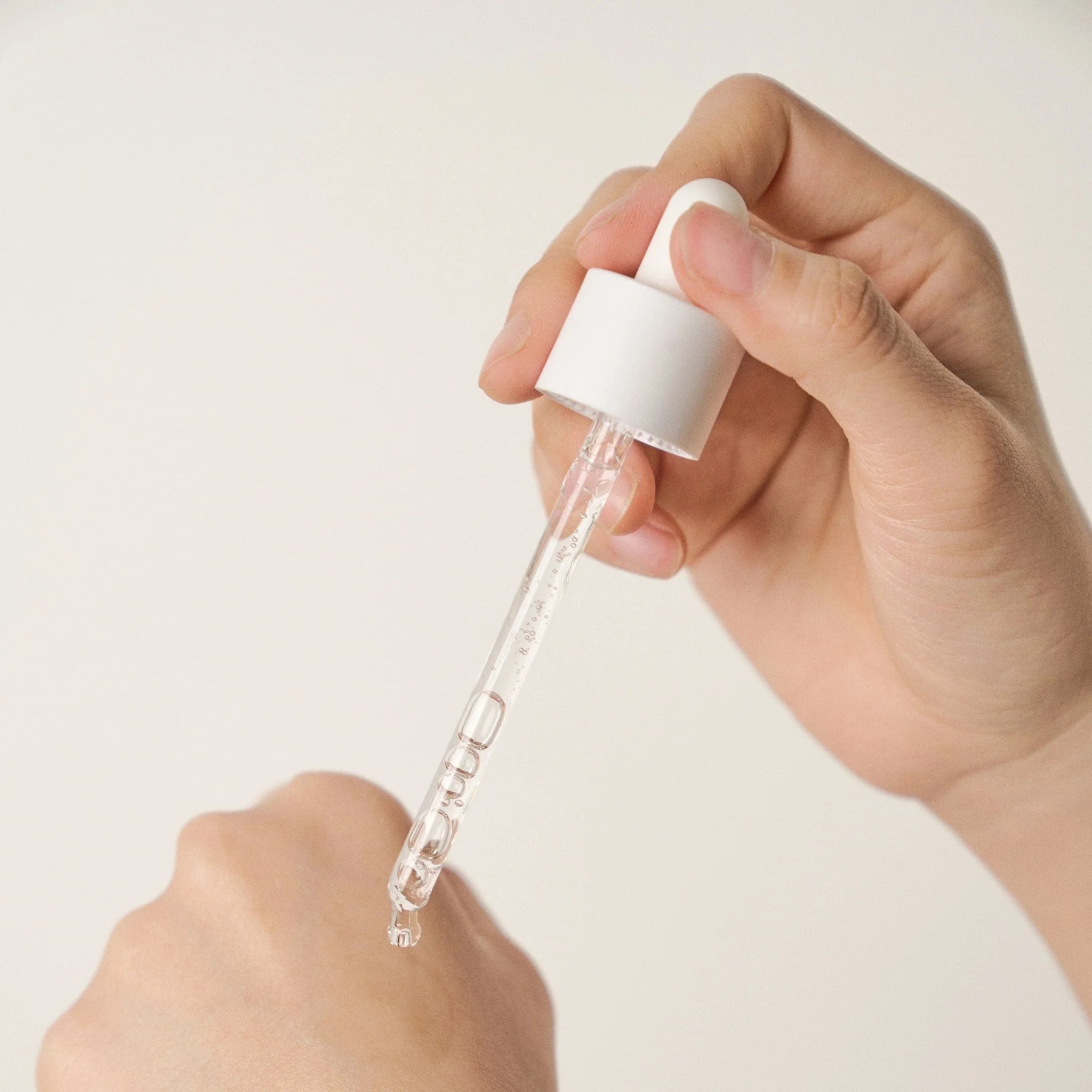 Madagascar Centella Poremizing Fresh Ampoule - Koelleza Store